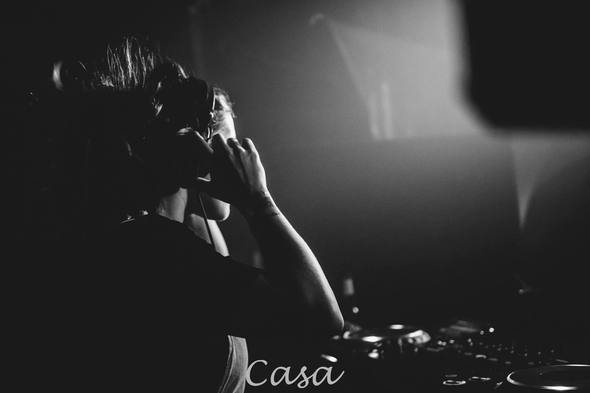 Emlouphotog's tweet photo. Catch me at @Casa_Events1 tonight for the 90’s acid house party ✌️✊️👊 https://t.co/xTDIa1P7Il