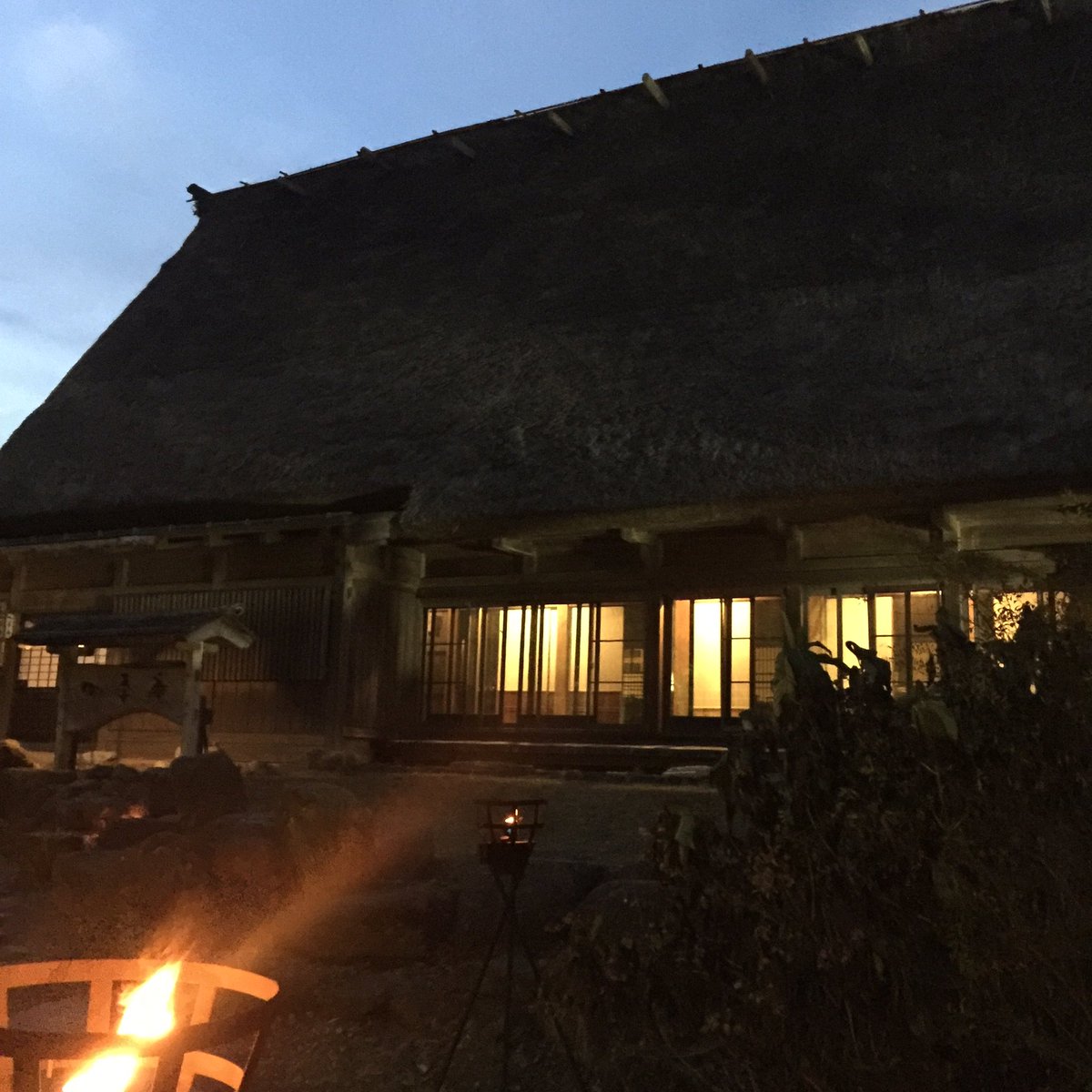 1991ultrashin's tweet photo. おんせん県で合掌造り!
最高じゃけん👍
#onsenken
#yuhuin
#onsen
#cool https://t.co/SkIjMM8P9M