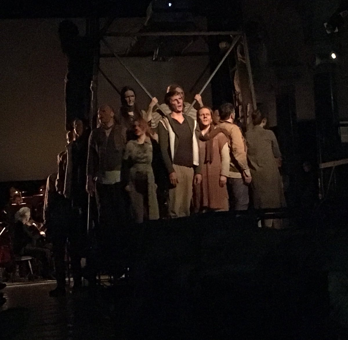 KapPotsdam's tweet photo. Großer Applaus für #Winteroper #Mendelssohn #Elias in der #Friedenskirche @KapPotsdam @annaalasijove @OliverJohnston3 #HolgerFalk #TitusEngel @LH_Potsdam. Noch bis zum 01.12. https://t.co/gfMtUrsQqP