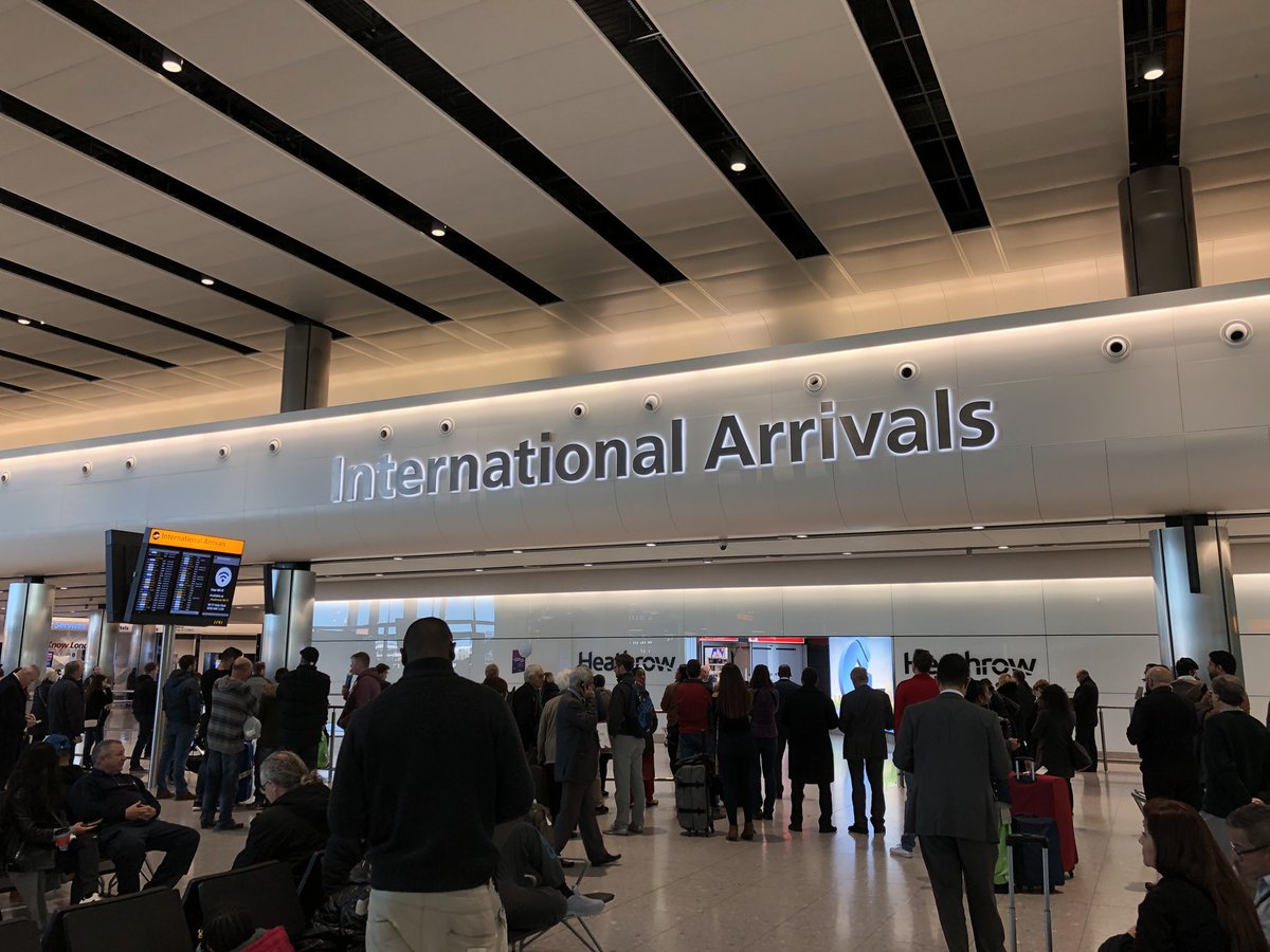 079callacab's tweet photo. Another day, another of many airport pick ups. Although the plane is running late our customer has the peace of mind that we never charge extra waiting on any airport transfer. #079CallaCab #LocalFavourite https://t.co/1qfQGWW1RS