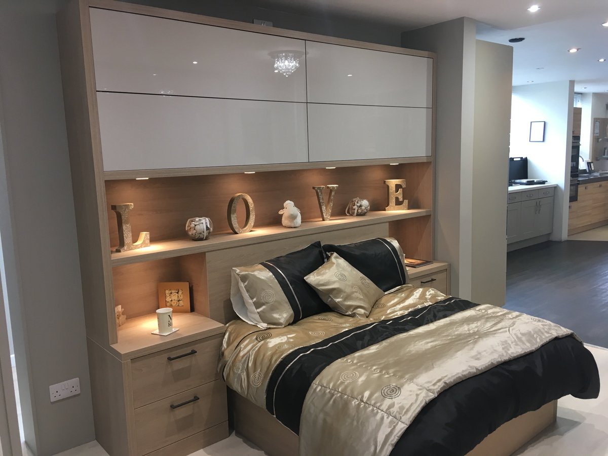 Leck_Bath_Kitc's tweet photo. I #Design a mean #Kitchen. Do you need me to design yours?
Showroom open 9.00 – 5.00 Weekdays 9.00 – 1.30 Saturdays.
#Cheltenham #Cotswolds #WTYD
We now also supply and fit #FittedBedrooms pop in and see our stunning displays.
https://t.co/7RJQw7kabD https://t.co/6bwepkHtla