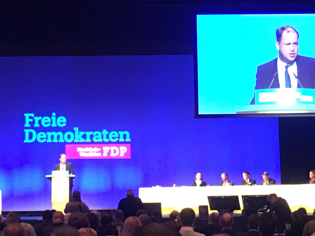 Uckrow's tweet photo. Wir zeigen in #NRW, dass die #FDP gestalten kann, erklärt @fdp_nrw Vize @JoachimStamp #ltp17 #FDP https://t.co/kuiDDiIt1L