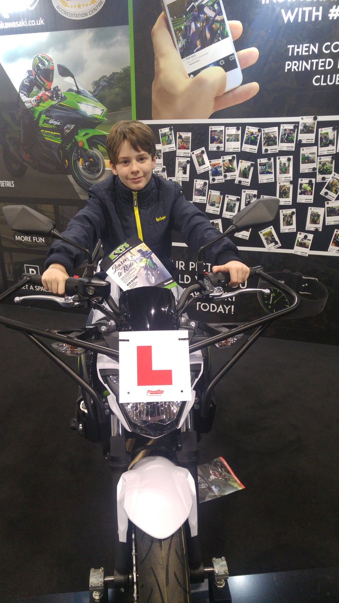 WAG2002's tweet photo. Having fun at the NEC #kawacamera https://t.co/cjWzvKE0S6