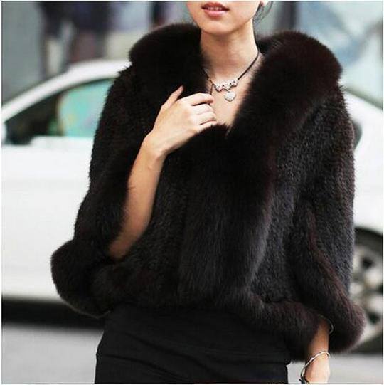 TooraiUs's tweet photo. Make a distinct style statement by wrapping yourself with this Knitted Shawl. Buy now >>> https://t.co/Tq9RDc6dPu #Toorai #StyleCollection #Trending #FashionAddict #Fashionista #LoveTheLook #Unique #Stylish #Women #Fashion #Trend #Shoes #Jacket #Wrap #Gorgeous #KnittedShawl https://t.co/FcjUSPBlf5