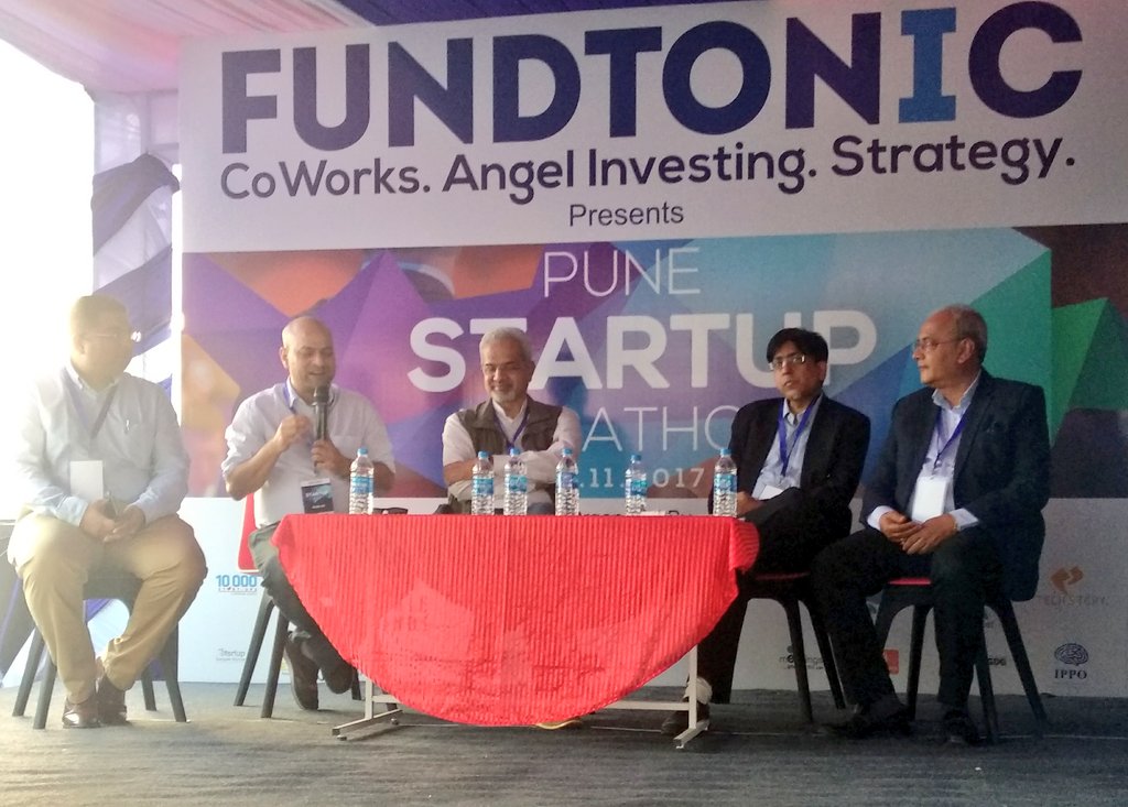 FundTonic's tweet photo. #PuneStartupMarathon Panel Discussion - Changing Paradigms in E-Commerce with Vishwas Mahajan, CEO, Compulink Systems, Sanjib Jha, Lead Advisor, SIDBI/World Bank, Nalin Kumar, Angel Investor, Pankajj Ghode, Founder, Global Blockchain Foundation &amp; Chakor Gandhi, Professional Coach https://t.co/RvE74tpywD