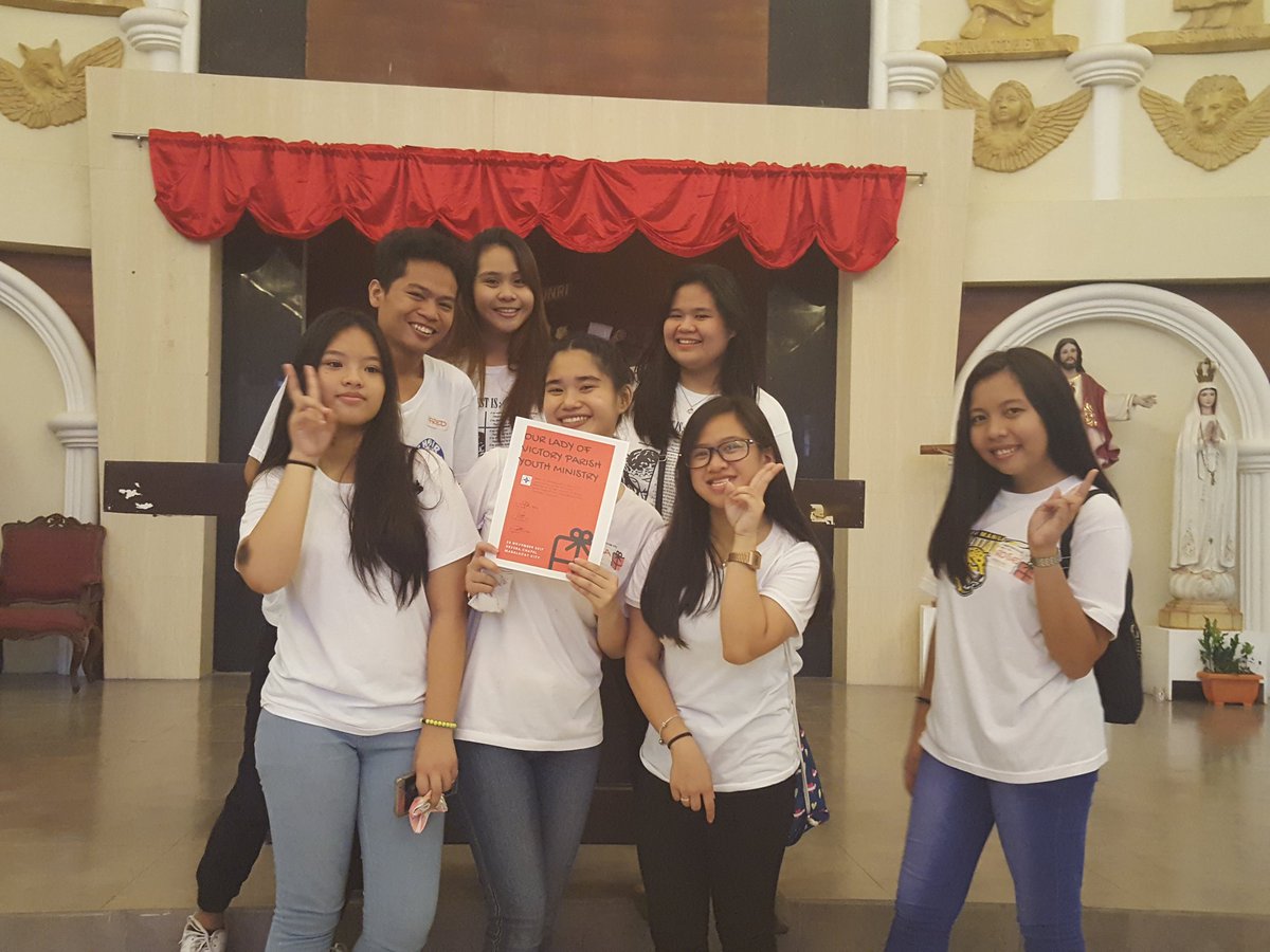 Teeeyang's tweet photo. Advent Recollection 💜
#impriceless #ChooseHappiness #GiftUnwrapped #VHSYMAdventReco https://t.co/YsfqWWm5xy
