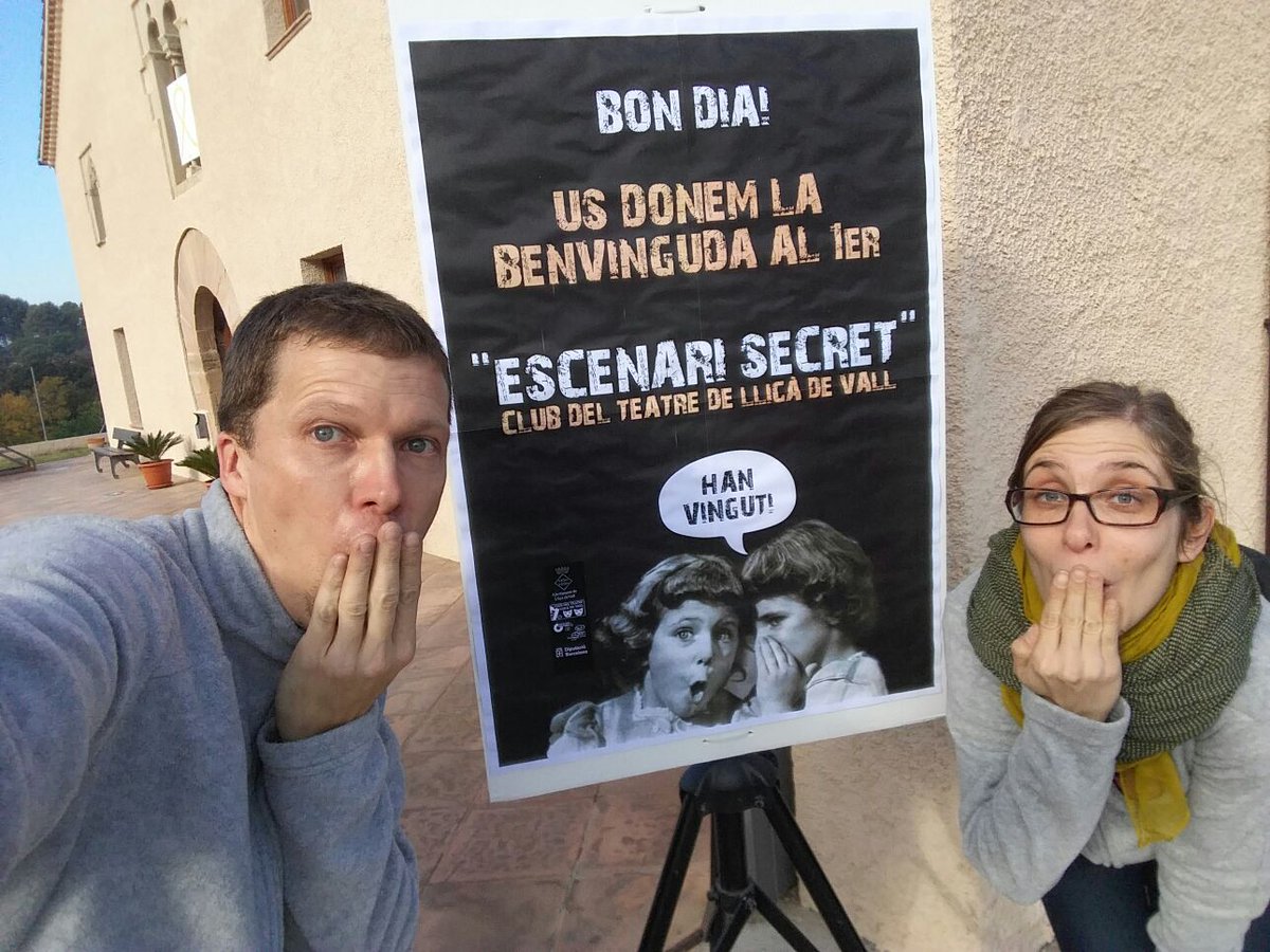 PindolesFest's tweet photo. Llarga vida als #EscenariSecret! Moltes gràcies @culturaldv per l'acollida i @TeatresODA per comptar amb nosaltres! 😊 https://t.co/lEERz8aUBN