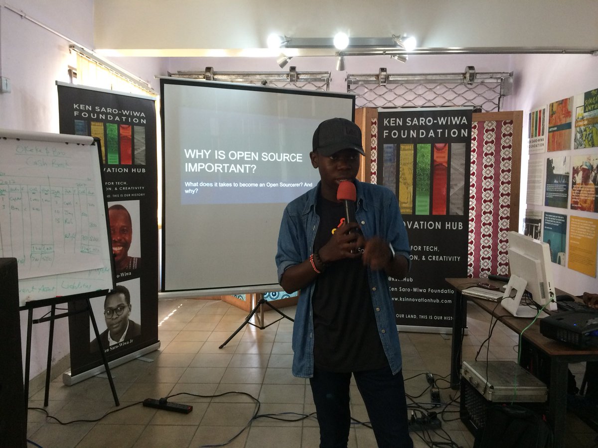 KSIHub's tweet image. Open Source is a software someone can modify and share without breaking any rules.-@Samson_Goddy
#OpenSourcePH #KSIH