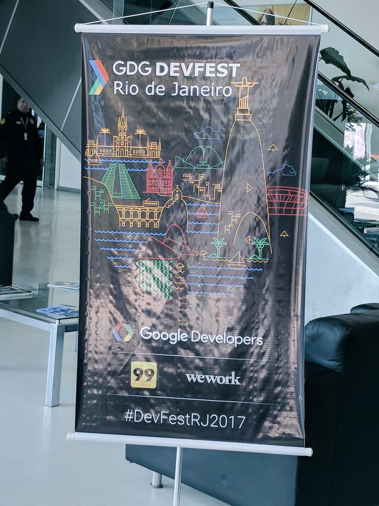 jhow7k's tweet photo. #DevfestRj2017 https://t.co/0S3KRPaZEK