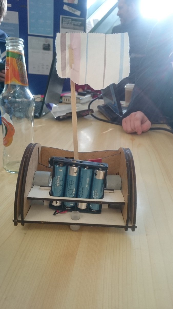 hackmakecode tweet media