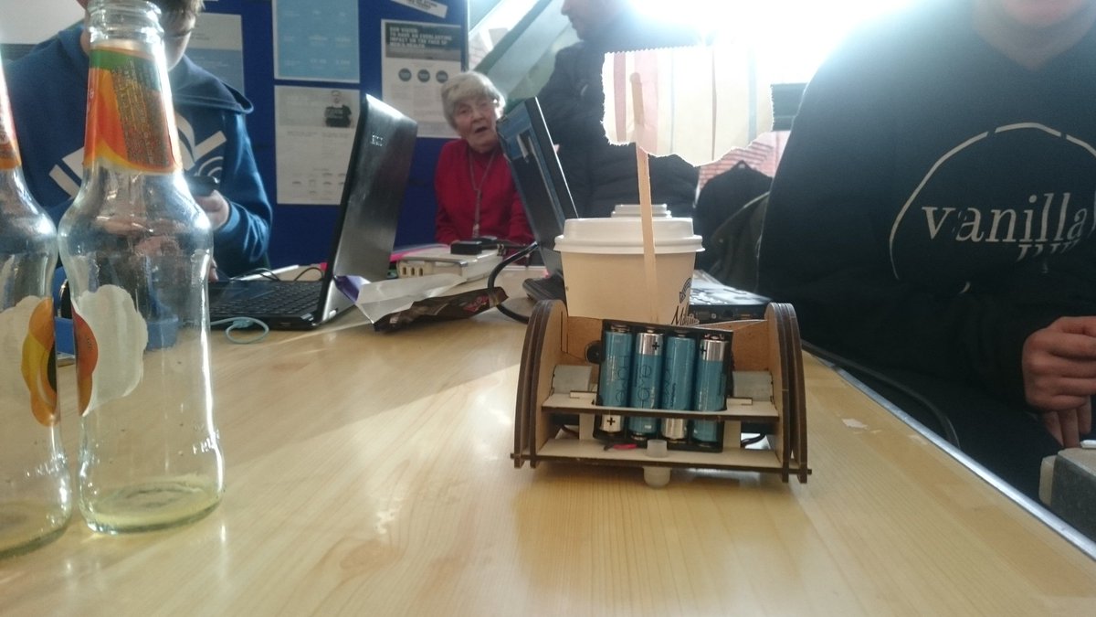 hackmakecode tweet media