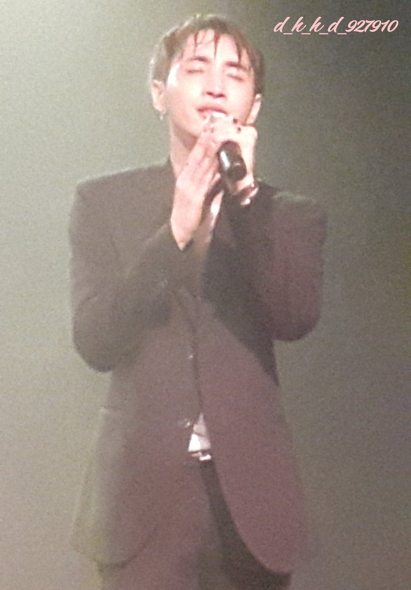 daiko0910's tweet photo. B.I.T_BurningTime
ラストライブ
心のこもった、素敵なライブでした。最後まで、幸せな時間をありがとうございました。
寂しいけど、それぞれの未来をこれからも応援します
#B.I.T #BurningTime #비아이티 #버닝타임 #ビアイティ #hawool #ハウル  #하울  @sdlove8781  https://t.co/idtVOINu7N https://t.co/uVooItAMQA