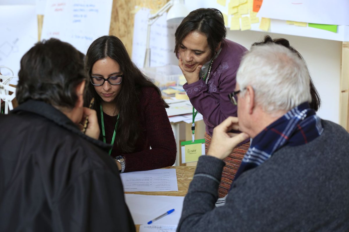 Seguimos dando forma a las ideas surgidas en los grupos de trabajo 😊 Hay muchas ganas de cambiar la realidad social y cultural de #Valladolid para dar respuesta a los retos a los que se enfrentan tanto la ciudad como sus habitantes 👏 #LaCiudadImaginada