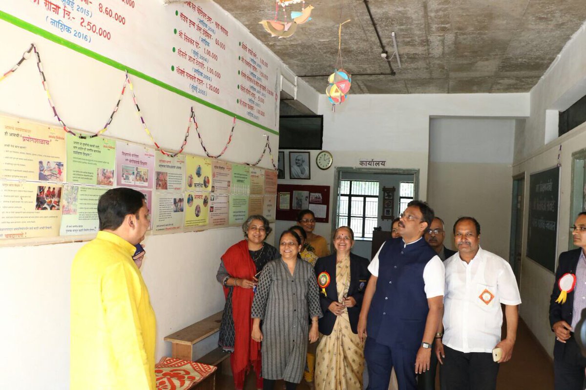 TawdeVinod's tweet photo. Delighted to interact with the teachers and staff of Nashik’s Anand Niketan School and learn about their progressive education program and teaching aids that has proved beneficial for the students in grasping the key concepts in various academic subjects. https://t.co/Vir2iKDJSW