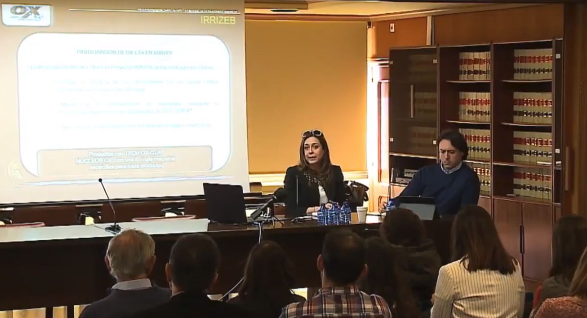 irrizeb's tweet photo. María José Avellana de @ox_cta muestra las herramientas de monitoreo del mejillón cebra para las redes de riego, y muestra los resultados en la utilización de ultrasonidos para el control de la plaga del Mejillón Cebra ➡️ #IRRIZEB ➡️ https://t.co/MJGiHSVv3q https://t.co/1fSxCqMNgI