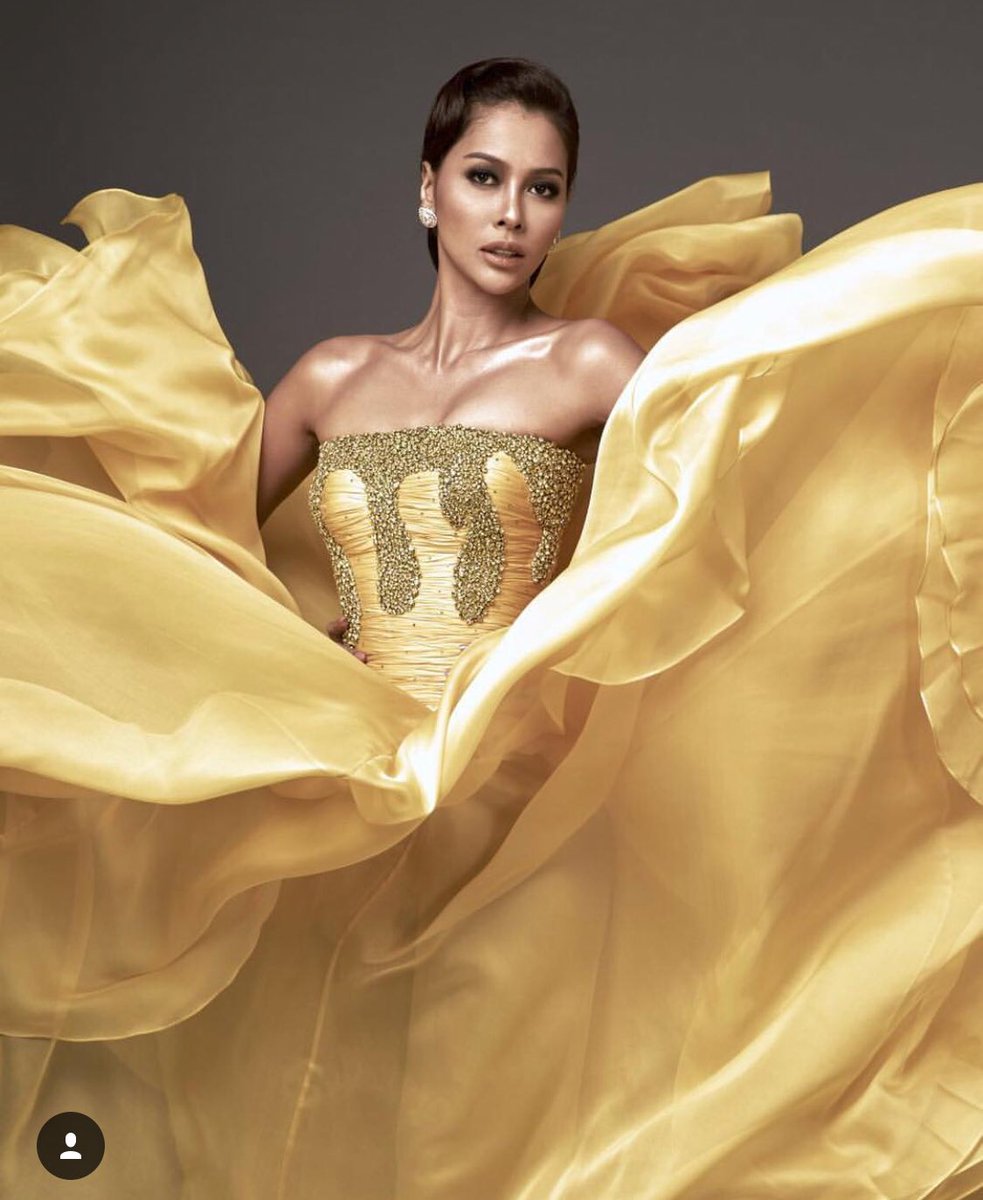 ApriliaSansan's tweet photo. Jangan kasih kendor dukung Si menterrrrr bungajelita😍😍😍🇮🇩🇮🇩  #missuniverse #indonesia https://t.co/LWEYg93tEP