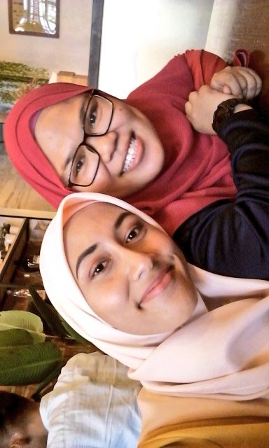 SaraMohdJaes's tweet photo. Saya nak minta maaf sebab saya tahu ada salah silap saya yang saya tak nampak tapi orang lain perasan. Semoga dipermudahkan segala urusan. Selamat berOJT kawan2 Perd and KV lain jugak ππΈπ
#BATCH98
Doa yang baik2 ya π https://t.co/aBYvWdpkvO