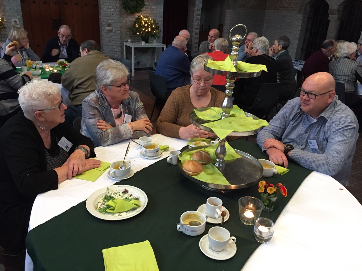 En even genieten van een heerlijke lunch in de kapel van Mariengaarde. Vrijwilligers jullie verdienen dit! Bedankt! #vrijwilligersdag #actievehuurders #bedankt