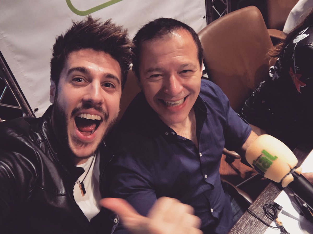 Gracias por tanto cariño siempre <a href="/RafaCanoOficial/">Rafa Cano 🎙🎧📻</a> @dialtalcual y a toda la familia de @cadena_dial 💥🎙💥🙌🏻🙌🏻