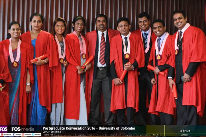 Janakausl's tweet photo. Achievement.. with @gemunu #PostGraduateConvocation #UniversityofColombo https://t.co/liBUTgEnqU