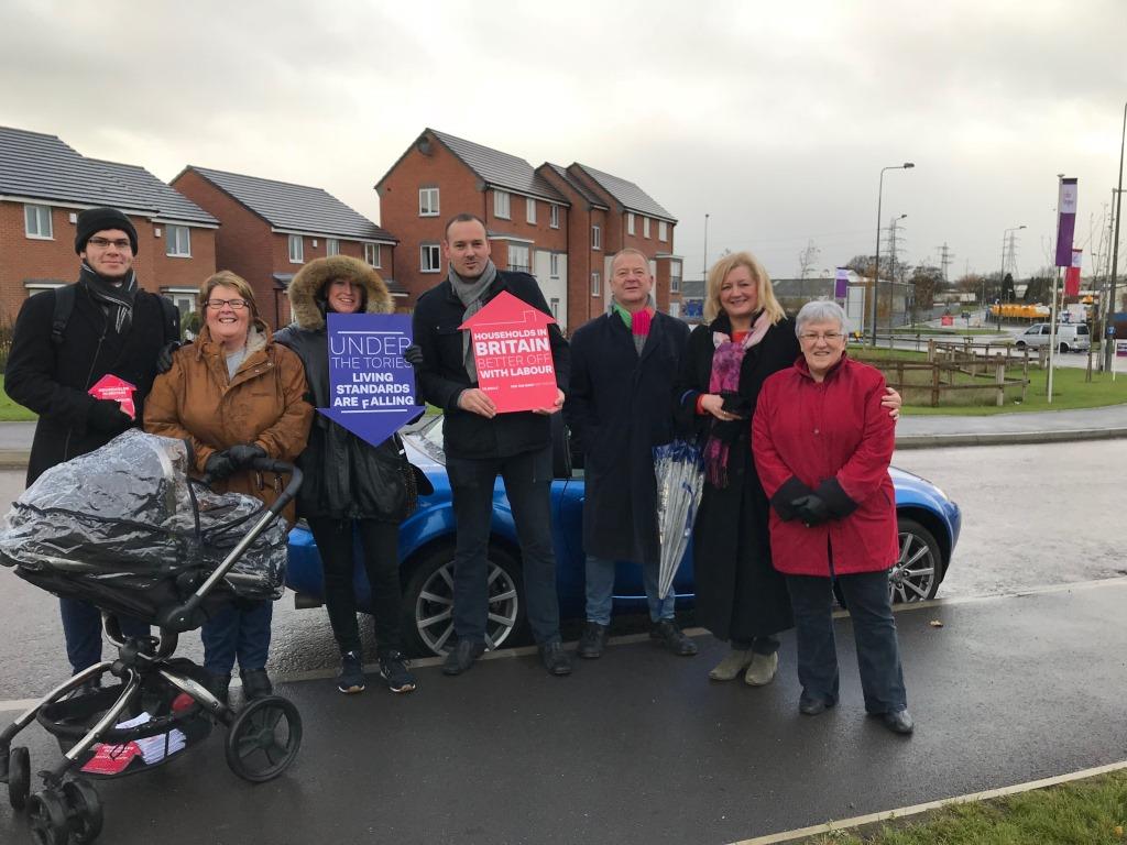 BurntwoodLabour's tweet photo. Members from B&amp;H and AwH Branches were out leafleting a new estate off Milestone Way in the Chasetown ward of #Burntwood https://t.co/o1ojpmwBB4 https://t.co/kd5vIZjMIx