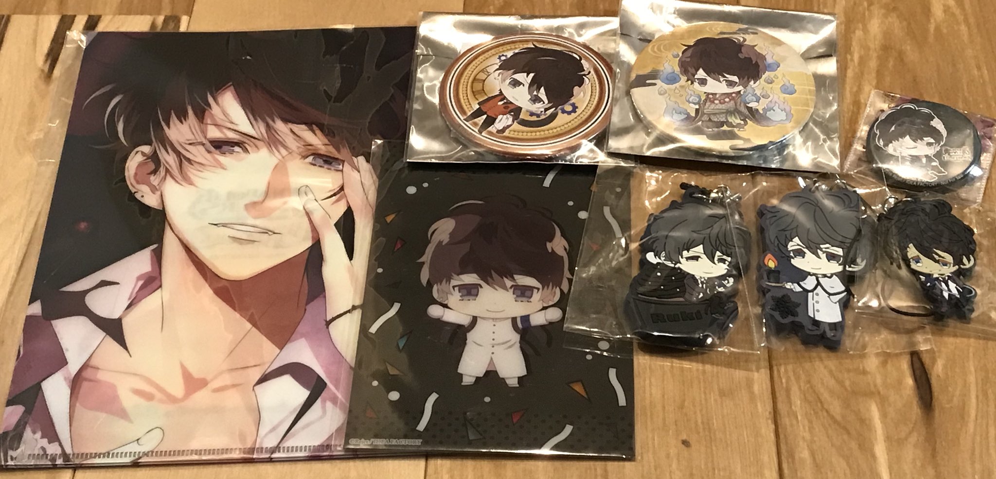 かなた 初回取引 リンク先 必読 Pa Twitter Dl Goods Rt 交換 Diabolik Lovers ディアラバ ちゃぽんっ 応援団 Vs4 あやかし 譲 無神ルキ 無神コウ 無神ユーマ 無神アズサ 求 あやかし関連グッズ 缶バッジ以外 または リプ画像の物 求めてます