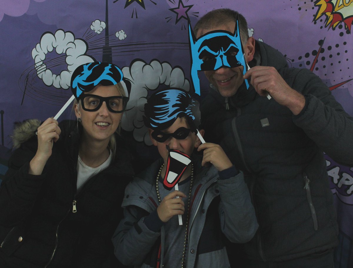 ComicFunPhotos's tweet image. We are sorting out some new dates for next year!!! #Comiccon #ComicArt #comics #photobooth #photography #beahero #comicfun