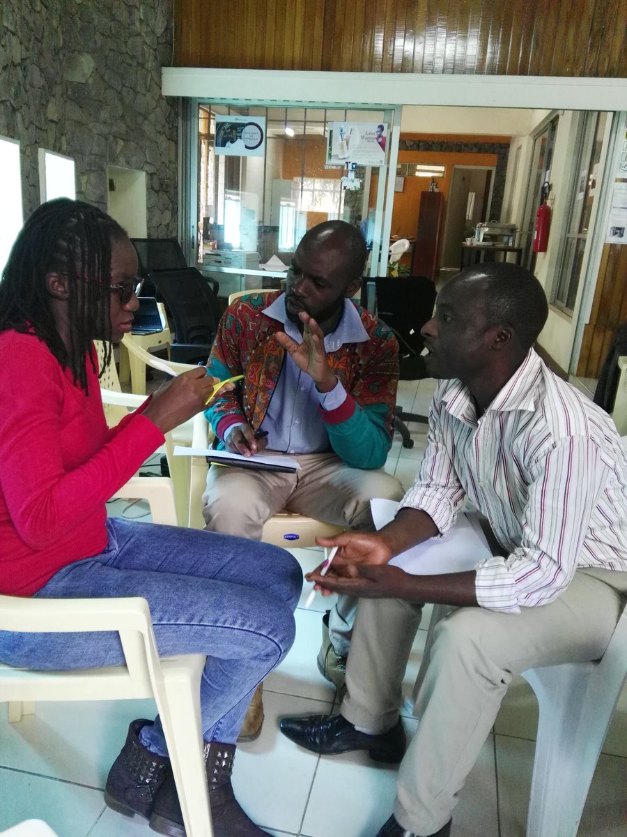 WuonKenan's tweet photo. #EducationDesignTraining @EducateOrg afternoon session is on fire! How might we safely leverage social media in our learning experience designs for youth? https://t.co/hv6OvWj0lx