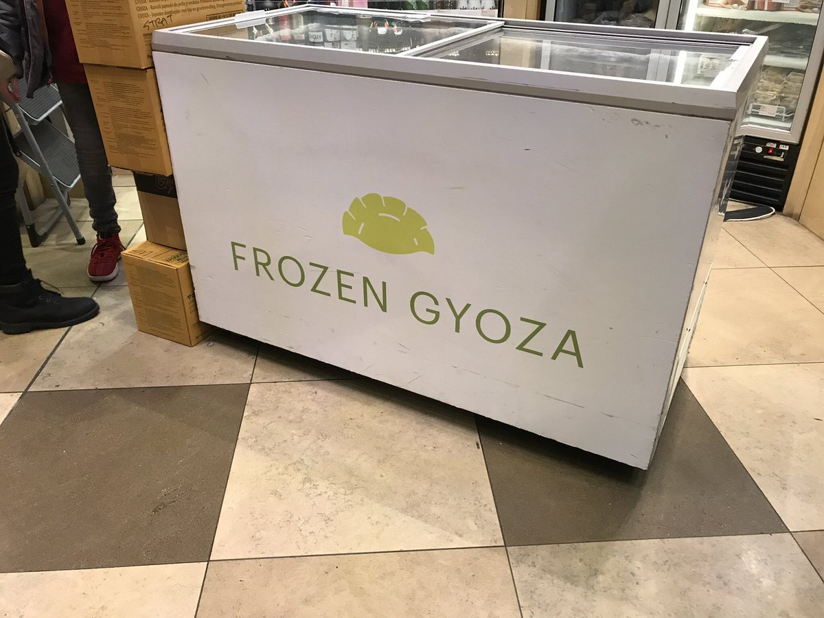 muthecow's tweet photo. "There’s something so human about taking something and ruining it a little so you can have more of it" #frogyo https://t.co/xcBxeLTVuq