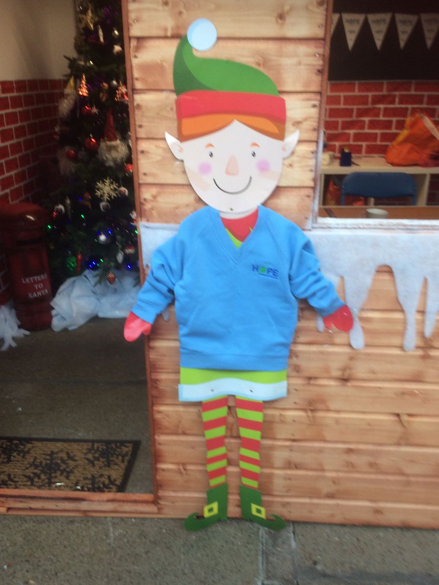 HCS_Northfleet's tweet photo. Even Santa's elves are out in support of Hope School at the Gravesham Frost Fair today. Come and get 'crafty' from 1-3pm . https://t.co/OVClylte8K