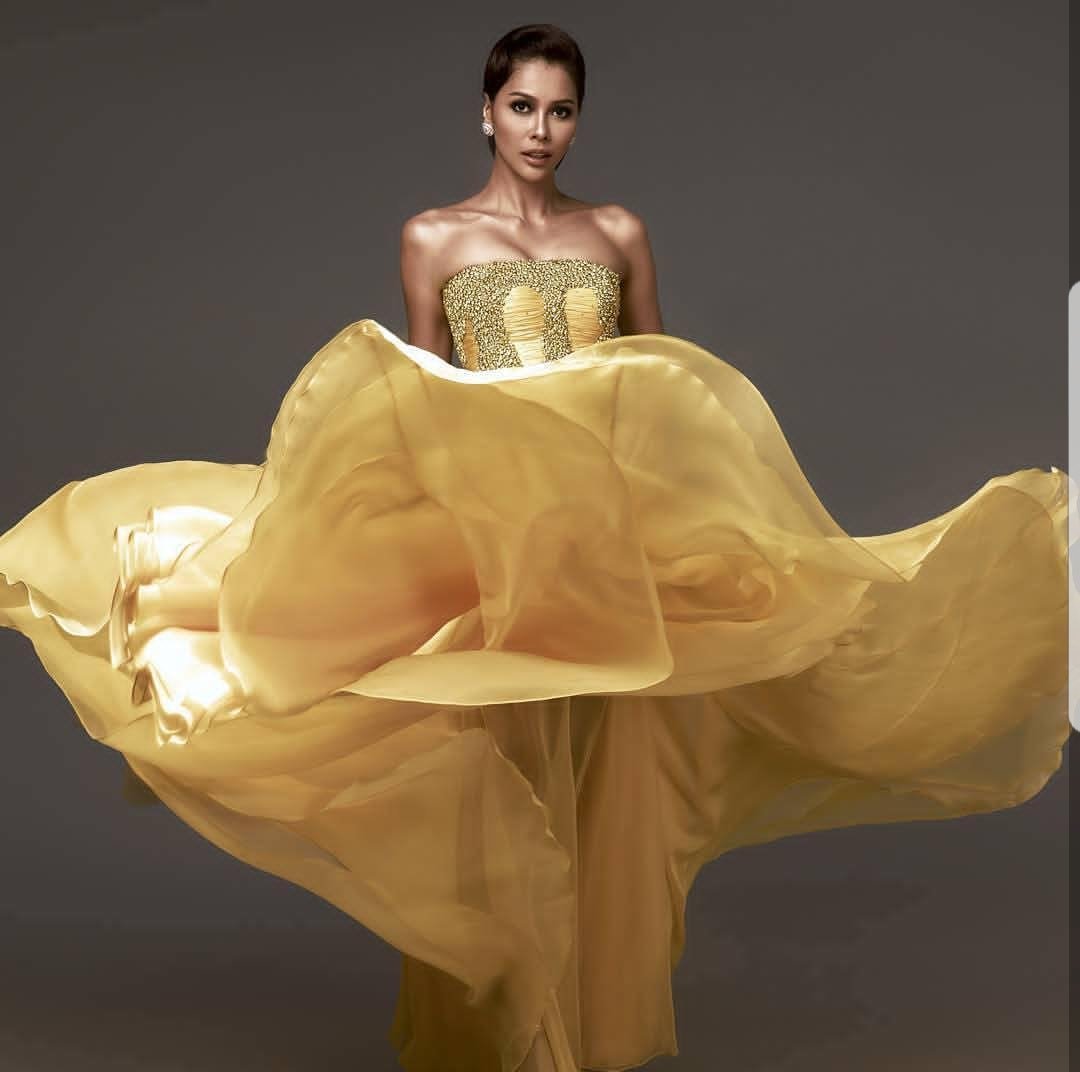 dinamassolo's tweet photo. Bunga jelitha
#MissUniverse  #Indonesia https://t.co/bOtgbLEt7y