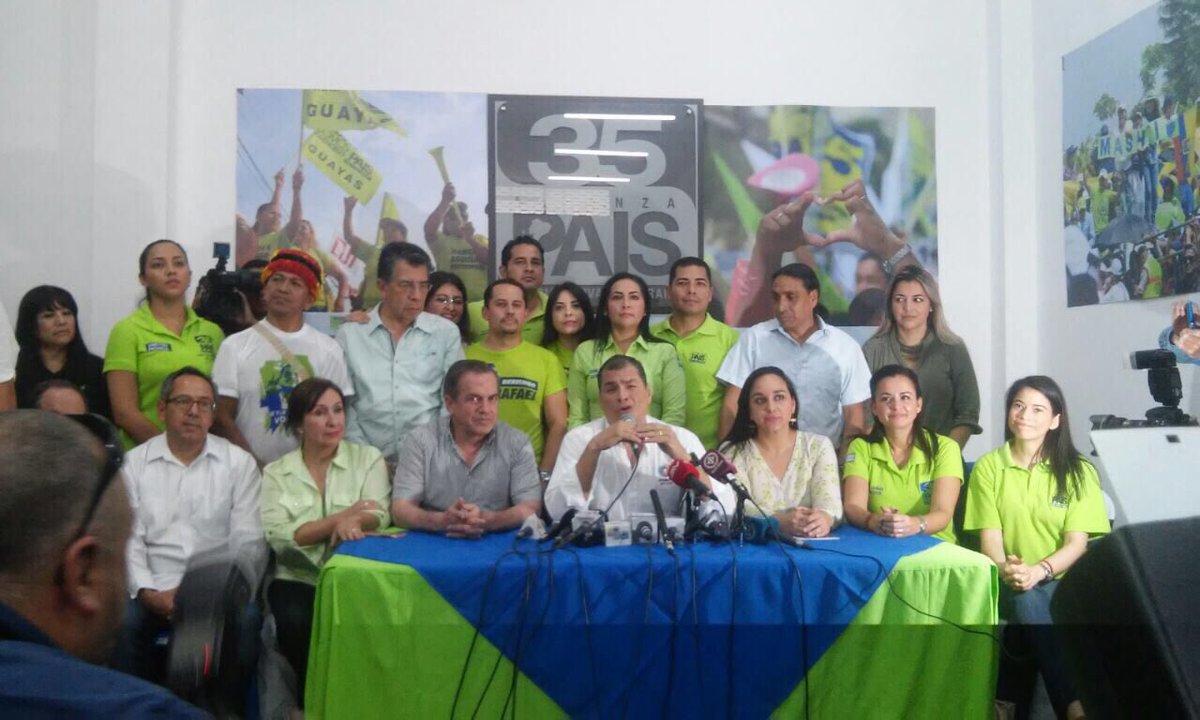 35MOVER's tweet photo. No permitiremos que los traidores se tomen Alianza @35PAIS: @MashiRafael #RafaelElpuebloContigo https://t.co/CSUksrwwME