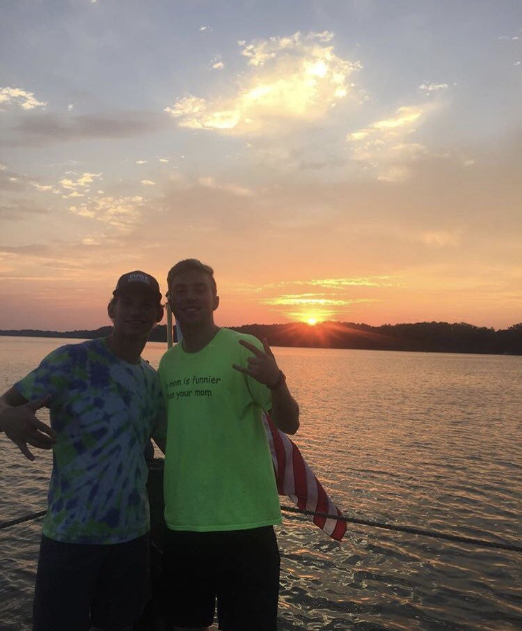 TheJaredAntle's tweet photo. Happy Birthday Hoss #onlypicwehave https://t.co/5CpyA4CUan