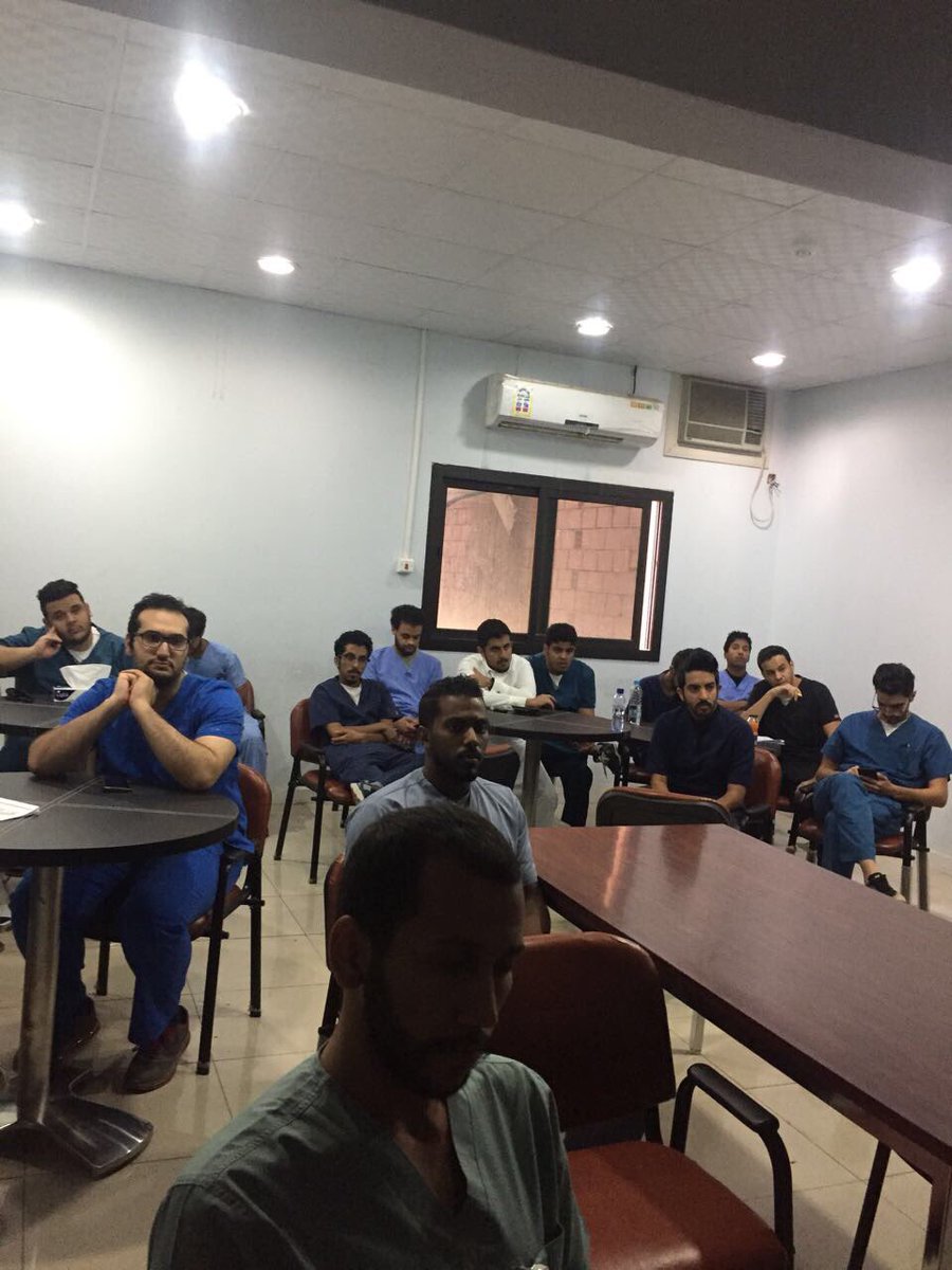 hanifadel's tweet photo. #Wk_10 #Research_Project @taibah_dental:
@thifnawy talked about how to develop a #Valid 🎯 and #Reliable 👥📝👥📝 #Research_Tool https://t.co/de1gNdc6Dl