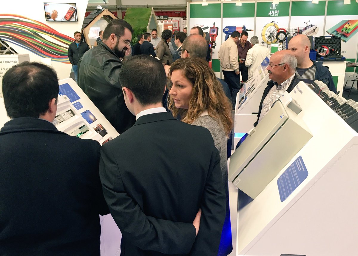 ChintElectricPT's tweet photo. #Eletrica #Concreta #Porto #Portugal @Exponor #eficienciaenergetica https://t.co/Oz4TlV4YrF