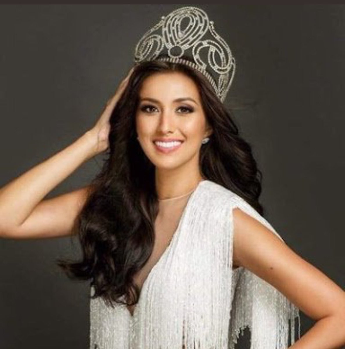 in2Dunknown69's tweet photo. Up until the last minute,
Let’s full force the support by tweeting and retweeting #MissUniverse #Philippines 🙌🏻
Good Luck Filipinas! https://t.co/woojWPNoXR