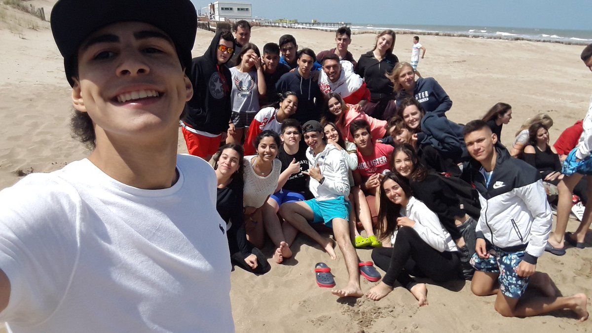 CruzJeen's tweet photo. Gracias por este Pinamar a la Banda del Teke, la ganadora ,la #1.
#SigloXXI #Borromeo ahora a contar los dias para Bariloche!😍 #LaBandaDelTeke #GanamosTodo #SomosLaFiesta @somosbaxtter eternamente agradecida de este grupo❤ https://t.co/i3JCEVbWOp