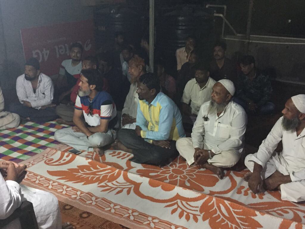 HyderAzam's tweet photo. Page Pramukh Meeting in Booth no 48 Ward no 18 Bhatena 163 Limbayat VS @ShelarAshish @CRPaatil @MLASangitaPatil @dineshr69171984 @jitu_vaghani @vijayrupanibjp @AmitShah https://t.co/eiF6CJ7xMi