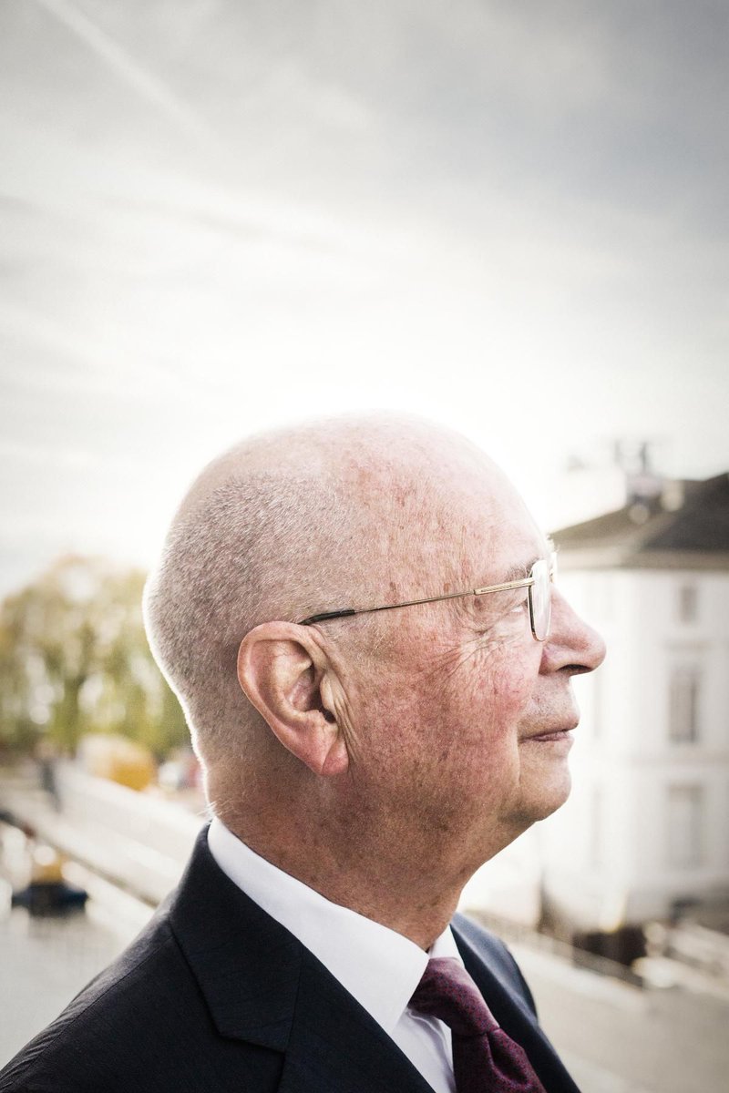 NZZaS's tweet photo. WEF-Gründer Klaus Schwab im Interview: «Davos ist ein Wiederholungskurs für globale Verantwortung.»
https://t.co/u25KfjvQBT https://t.co/wNXlgbNUo3