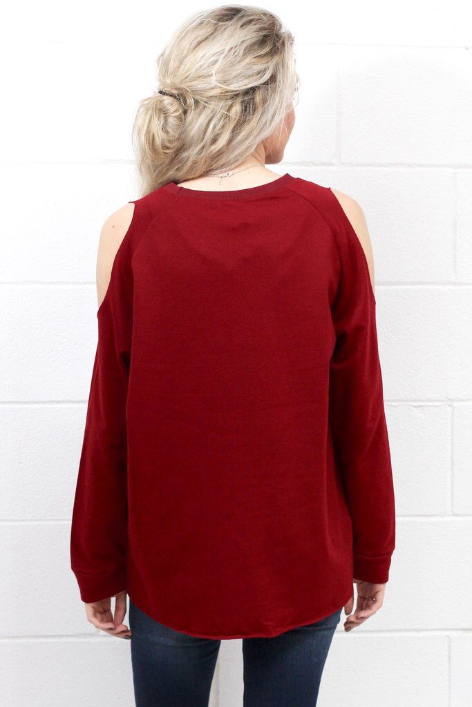 girlfriendsr's tweet photo. JOYFUL GRAPHIC COLD SHOULDER SWEATSHIRT {RED} ❤️ https://t.co/gasFNElkOo