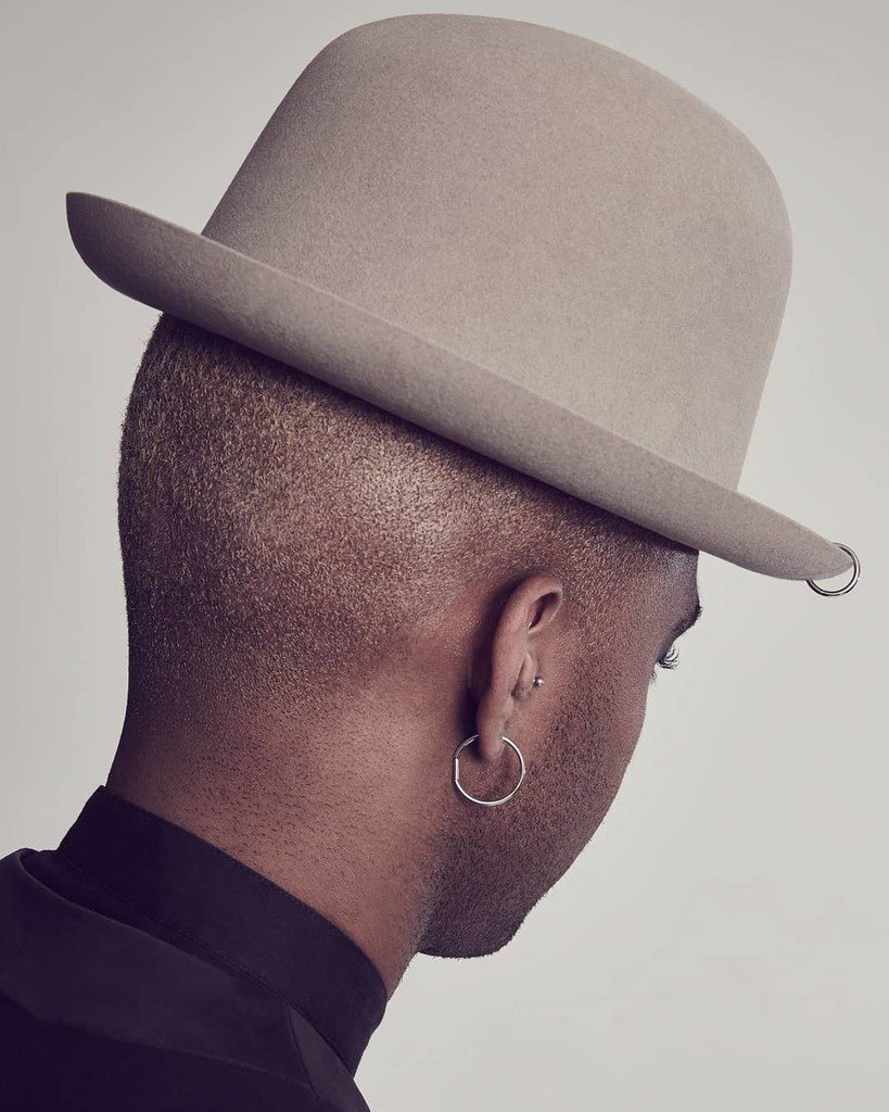 DlyleTreasure's tweet photo. Pierced*

SS18 DEMICHROME COLLECTION

#dlyletreasure #SS18 #londondesigners #premiumunisexaccessories #premiumcontemporary #premiumcontemporaryunisexaccesories https://t.co/iGYEwbuVo2 https://t.co/Evsee6r3sf