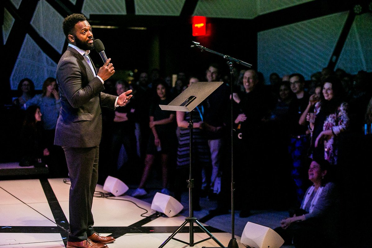 witnessorg's tweet photo. .@baratunde + his comically critical standup at #ANightForChange had us re-energized while choking back tears of laughter.
Check out this futurist’s projects and more: https://t.co/TyLm8H47nK
Photo by @justinhoch https://t.co/vtUbXod8H4