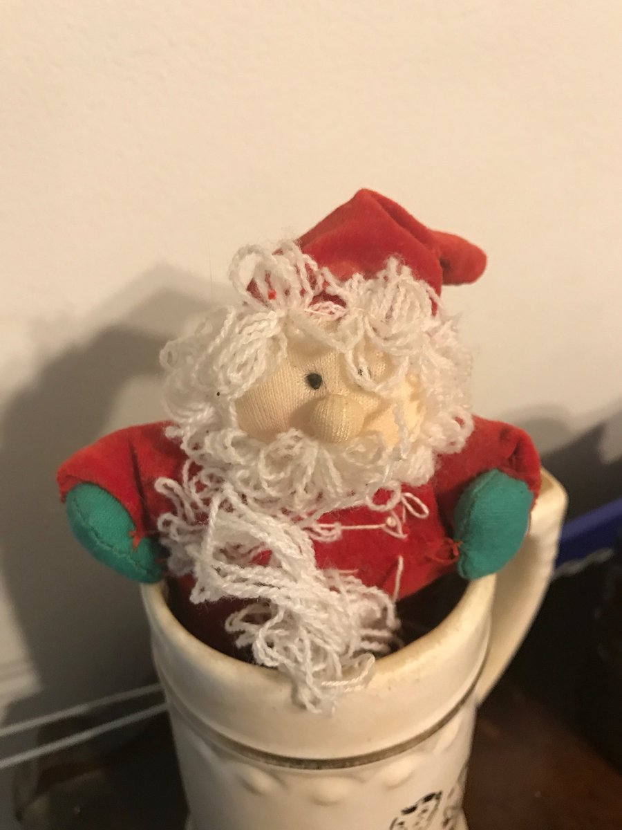 🎅 was watching me to make sure I did a great white glove. #IHXTurkeyHunt @juswen06