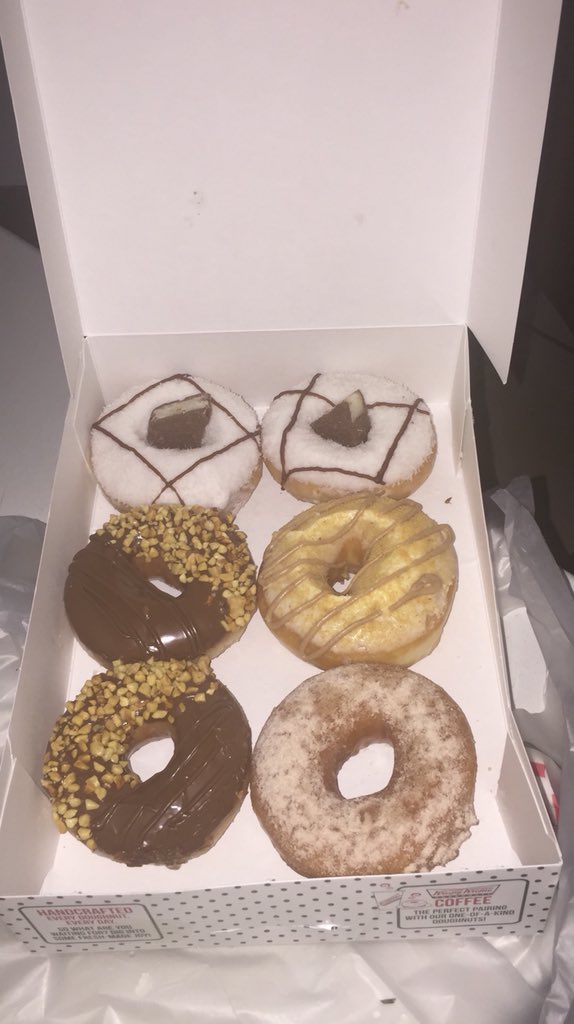 Stacey_Chrystal's tweet photo. @KrispyKreme_ZA Sometimes you make it through the day.
Sometimes you stress eat 6 donuts before noon. https://t.co/Uo9kDZQvRe