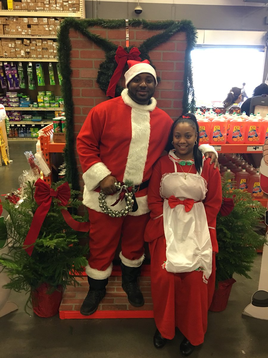 Greetings for the Clause family.Black Friday weekend continues,we still pushing at 6152!!!!