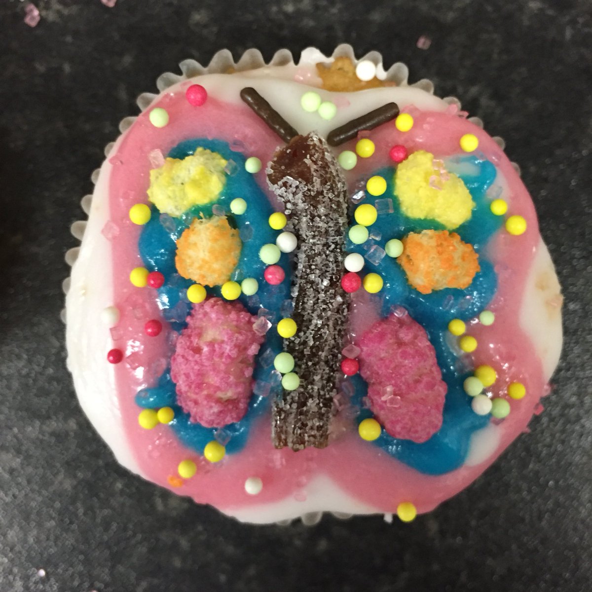 secretguiders's tweet photo. Fantastic unicorn creations for the Guides! #UnicornsAreReal #unicorns #girlguiding #girlledguiding #ThisGirlCan https://t.co/iK7ALs0CcO