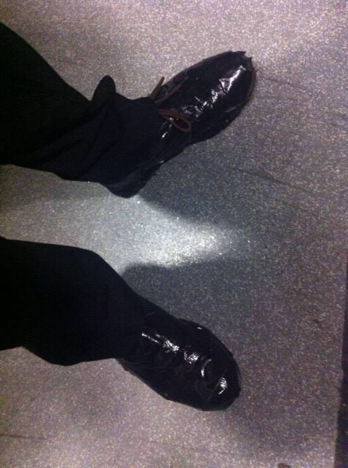 rte_co's tweet photo. @EinarStefansson @the_halle Why mess with a classic? #ducttape https://t.co/kPlVS8MICl