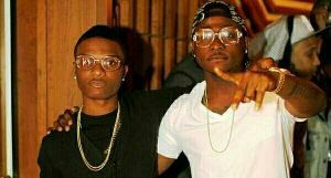 itzsammysaint's tweet photo. Wizkid &amp; YCEE Groove To Davido’s New Song “ Like Dat ” ; Watch Video https://t.co/P0Nsv5nzfK https://t.co/OrSglJgnIt
