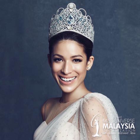 RayyanJuna's tweet photo. Malaysia, let's make this girl smile proudly just like she did in this picture when she's going to be crowned as the Winner on that Day. We can do it guys!

#MissUniverse #Malaysia https://t.co/2dfNsfnNO3