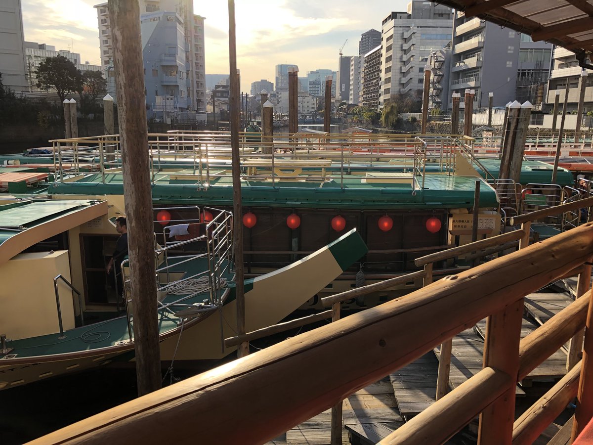 tsukino_taito's tweet photo. 今日は初の月月船にご乗船していただきありがとうございましたm(__)m
今回も凡ミスを繰り返してすみませんでした。
反省して改善していこうと思いますので月月ツーリスト宛のメールに何かありましたらメッセージください。
今日はありがとうございました。 https://t.co/8TUgd7kiVB